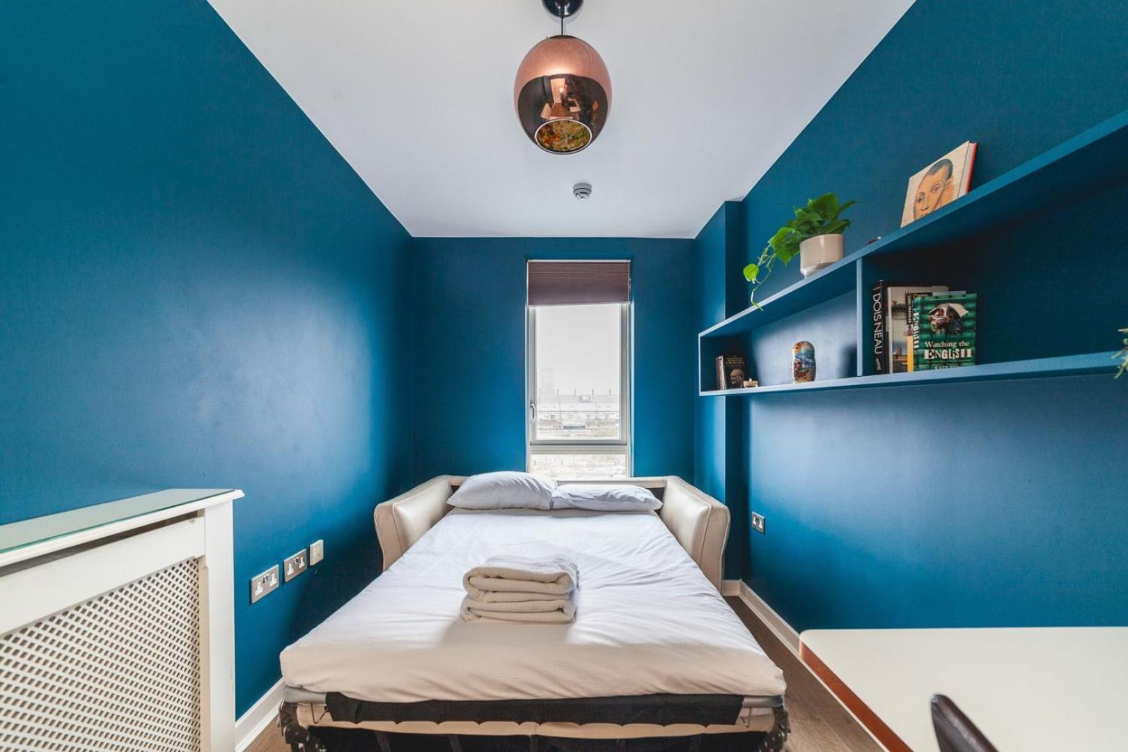 Appartamento Cosy 2-bed Poplar Flat W/ Views Londra