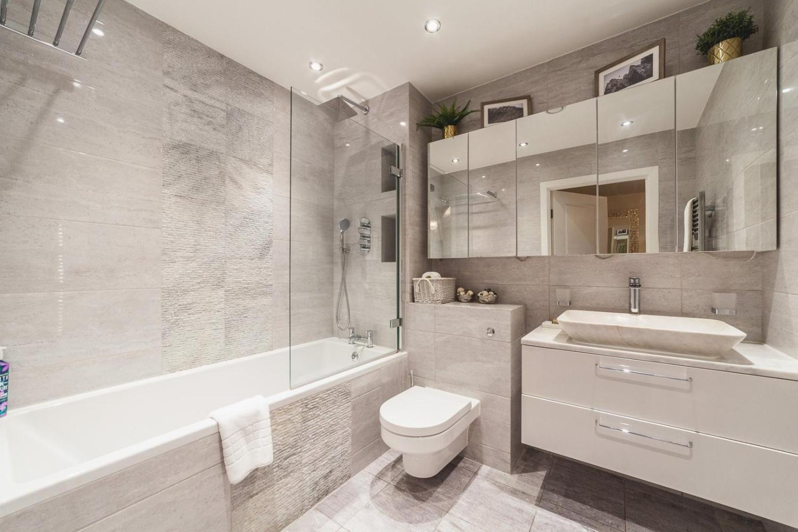 Appartamento Cosy 2-bed Poplar Flat W/ Views